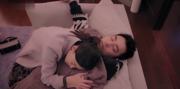 漂洋過海來(lái)看你第19集劇照